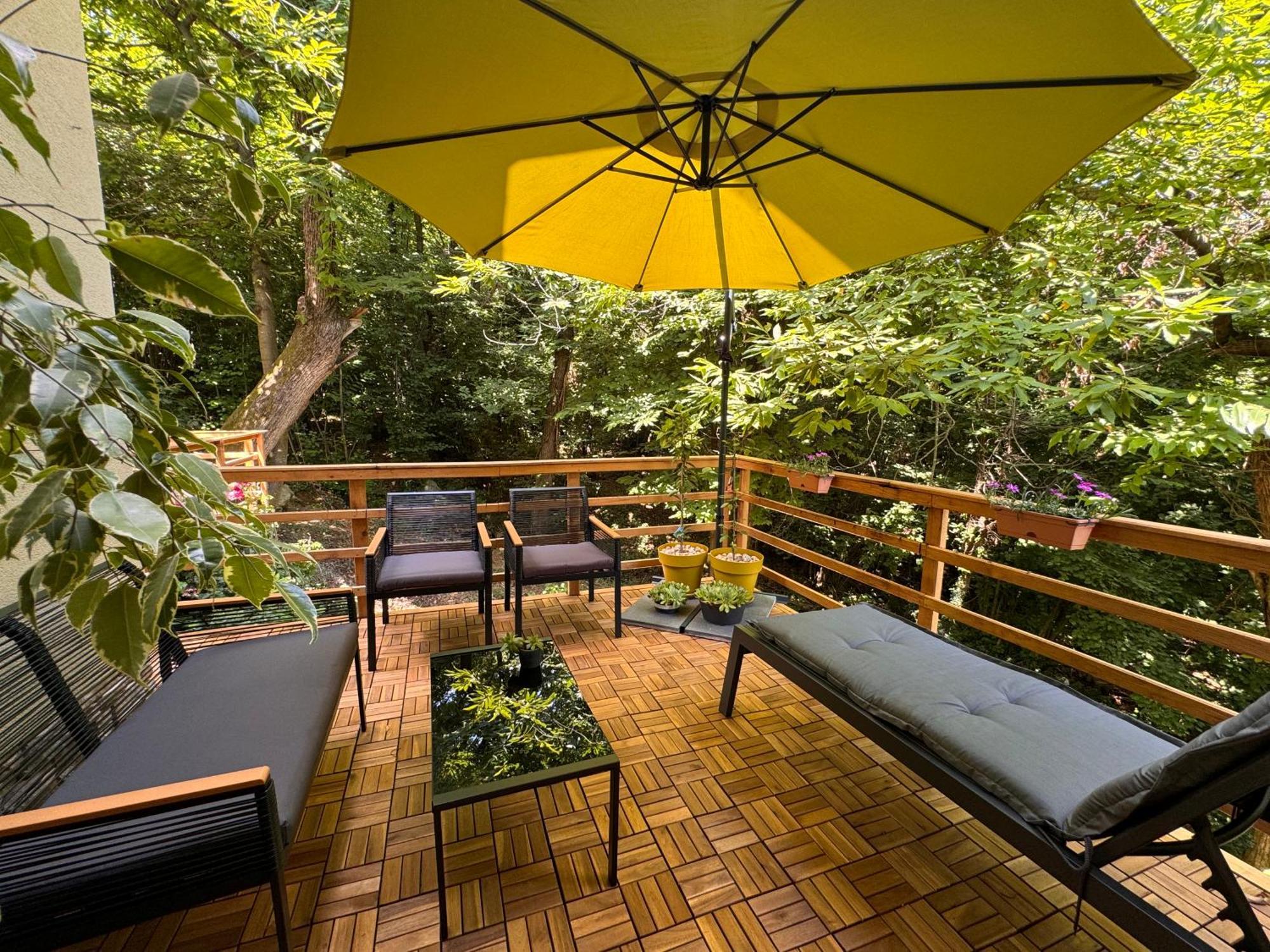 Apartment With A Terrace Forest Home Lullula Veprinac Exterior foto